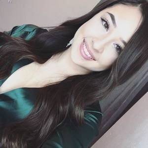 Meet your Posher, Dianey